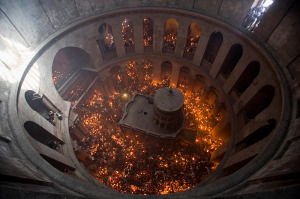 Orthodox Christian worshippers in Israel take part in the Holy Fire ceremony at the Church of the Holy Sepulchre in Jerusalem's Old City. (Photo: Yonatan Sindel/Flash90)