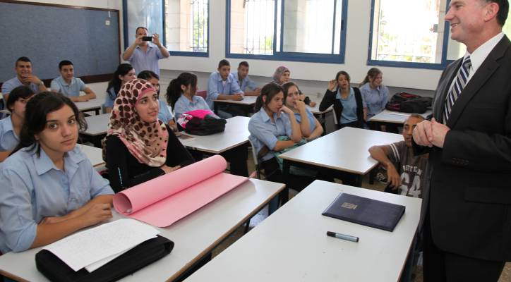 Arab students on the first day of school at the Mekif highschool in the Arab East Jerusalem neighborhood of Abu Gosh. (Photo by Isaac Harari/FLASH90)