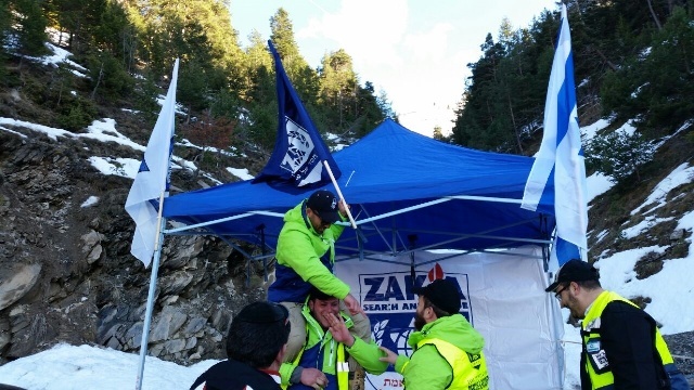 ZAKA team sets up a command center at the Germanwings crash site