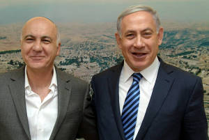 Shin Bet head Cohen and PM Netanyahu. (Haim Zach/GPO)