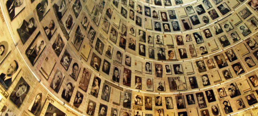 Yad Vashem Hall of Names